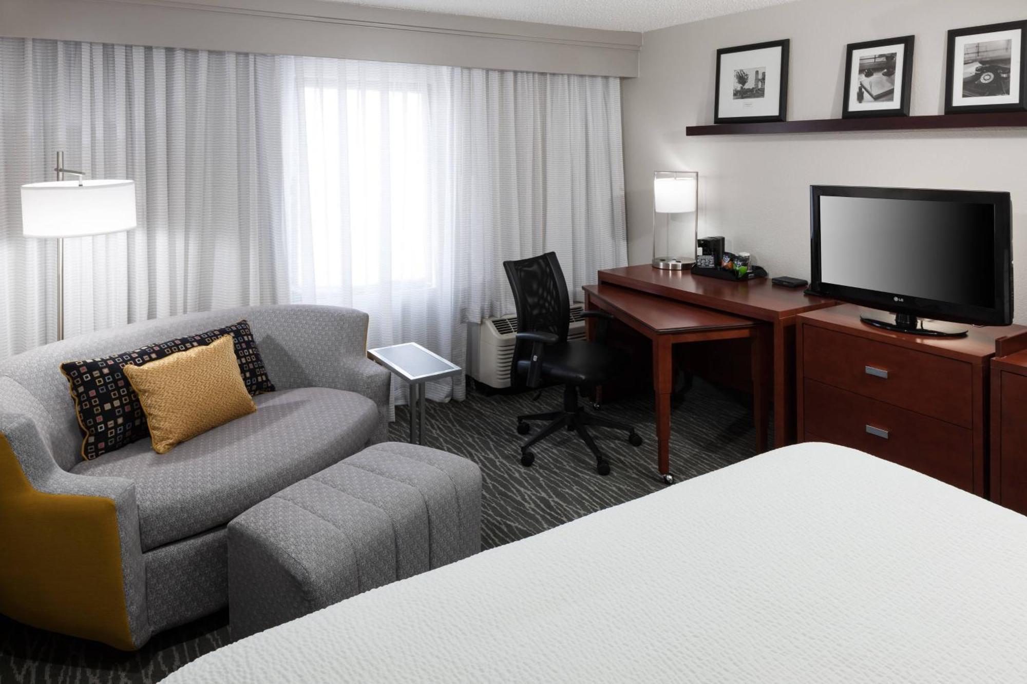 Hotel Courtyard By Marriott Waco Exteriér fotografie
